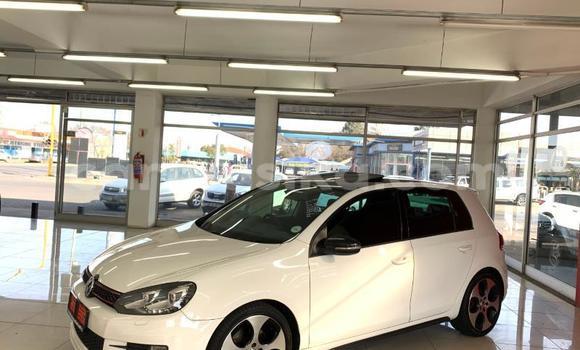 Buy Used Volkswagen Golf GTI White Car in Beitbridge in Matabeleland South