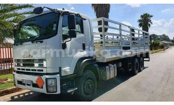 Tenga Tsaru Isuzu FTR 850 Chena Rori in Beitbridge in Matabeleland South Tenga Tsaru Isuzu FTR 850 Chena Rori in Beitbridge in Matabeleland South