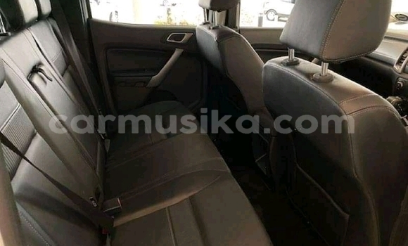 Nunua Ilio tumika Ford Ranger Nyeupe Gari ndani ya Beitbridge nchini Matabeleland Kusini Nunua Ilio tumika Ford Ranger Nyeupe Gari ndani ya Beitbridge nchini Matabeleland Kusini