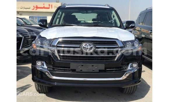 Nunua Imported Toyota Land Cruiser Nyeusi Gari ndani ya Import - Dubai nchini Harare Nunua Imported Toyota Land Cruiser Nyeusi Gari ndani ya Import - Dubai nchini Harare