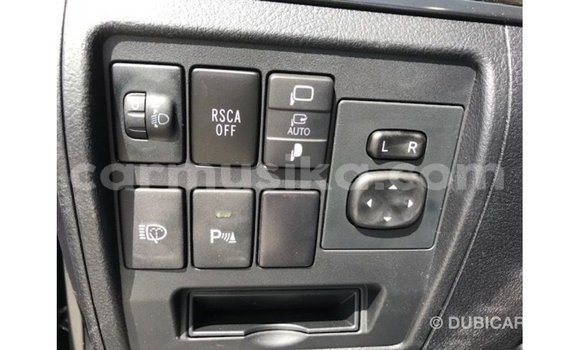 Nunua Imported Toyota Land Cruiser Nyeusi Gari ndani ya Import - Dubai nchini Harare Nunua Imported Toyota Land Cruiser Nyeusi Gari ndani ya Import - Dubai nchini Harare