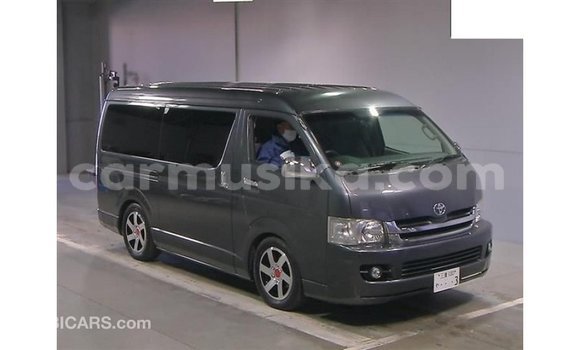 Tenga Imported Toyota Hiace Zvimwe Mota in Import - Dubai in Harare Tenga Imported Toyota Hiace Zvimwe Mota in Import - Dubai in Harare