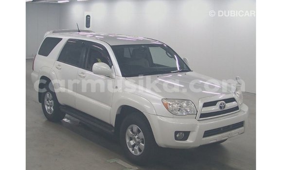 Tenga Imported Toyota Hilux Chena Mota in Import - Dubai in Harare Tenga Imported Toyota Hilux Chena Mota in Import - Dubai in Harare