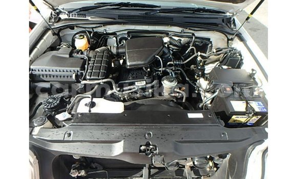 Tenga Imported Toyota Hilux Chena Mota in Import - Dubai in Harare Tenga Imported Toyota Hilux Chena Mota in Import - Dubai in Harare