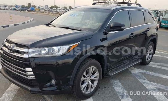 Tenga Imported Toyota Highlander Nhema Mota in Import - Dubai in Harare Tenga Imported Toyota Highlander Nhema Mota in Import - Dubai in Harare