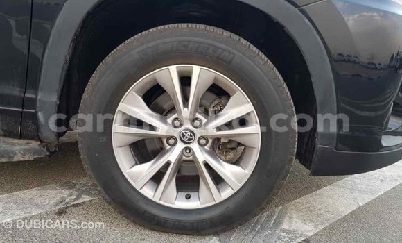 Tenga Imported Toyota Highlander Nhema Mota in Import - Dubai in Harare Tenga Imported Toyota Highlander Nhema Mota in Import - Dubai in Harare