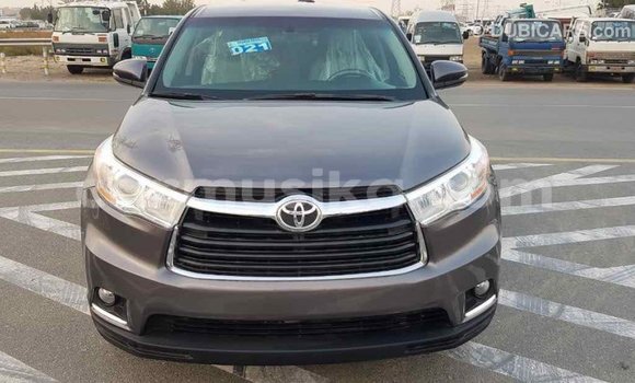 Tenga Imported Toyota Highlander Zvimwe Mota in Import - Dubai in Harare Tenga Imported Toyota Highlander Zvimwe Mota in Import - Dubai in Harare