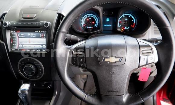 Acheter Occasion Voiture Chevrolet TrailBlazer Rouge à Beitbridge, Matabeleland South Acheter Occasion Voiture Chevrolet TrailBlazer Rouge à Beitbridge, Matabeleland South