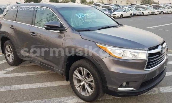 Tenga Imported Toyota Highlander Zvimwe Mota in Import - Dubai in Harare Tenga Imported Toyota Highlander Zvimwe Mota in Import - Dubai in Harare