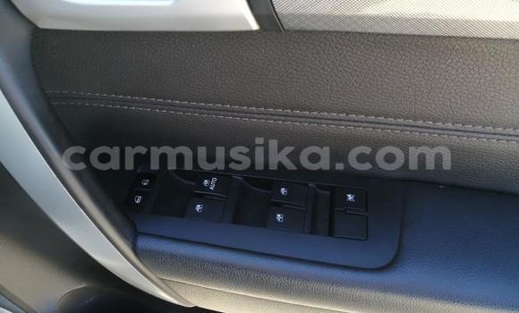 Nunua Ilio tumika Chevrolet Captiva Nyeupe Gari ndani ya Beitbridge nchini Matabeleland Kusini Nunua Ilio tumika Chevrolet Captiva Nyeupe Gari ndani ya Beitbridge nchini Matabeleland Kusini