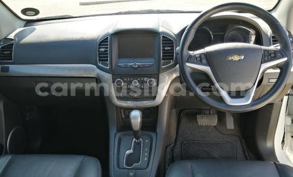 Nunua Ilio tumika Chevrolet Captiva Nyeupe Gari ndani ya Beitbridge nchini Matabeleland Kusini Nunua Ilio tumika Chevrolet Captiva Nyeupe Gari ndani ya Beitbridge nchini Matabeleland Kusini