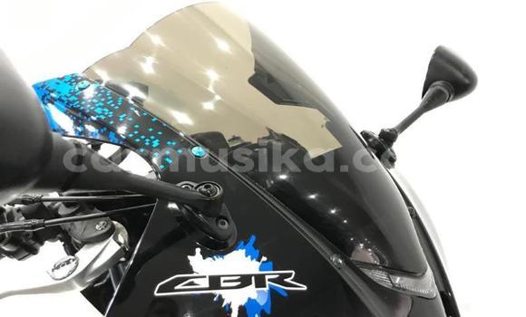 Tenga Tsaru Honda CR-Z Chena Mota in Beitbridge in Matabeleland South Tenga Tsaru Honda CR-Z Chena Mota in Beitbridge in Matabeleland South