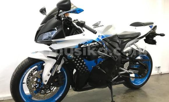 Tenga Tsaru Honda CR-Z Chena Mota in Beitbridge in Matabeleland South Tenga Tsaru Honda CR-Z Chena Mota in Beitbridge in Matabeleland South