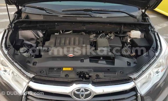 Tenga Imported Toyota Highlander Zvimwe Mota in Import - Dubai in Harare Tenga Imported Toyota Highlander Zvimwe Mota in Import - Dubai in Harare