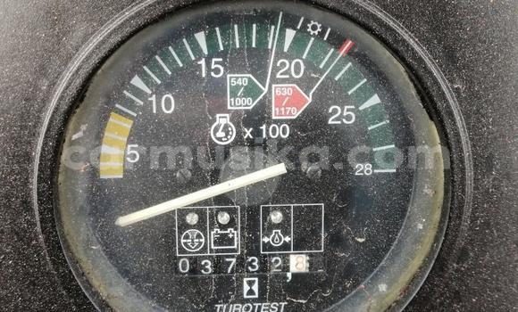 Acheter Occasion Voiture Minelli TF 1800 Rouge à Beitbridge, Matabeleland South Acheter Occasion Voiture Minelli TF 1800 Rouge à Beitbridge, Matabeleland South