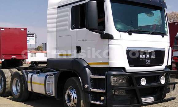 Nunua Ilio tumika Marcos Mantis Nyeupe Gari ndani ya Beitbridge nchini Matabeleland Kusini