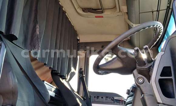 Acheter Occasion Voiture Marcos Mantis Blanc à Beitbridge, Matabeleland South Acheter Occasion Voiture Marcos Mantis Blanc à Beitbridge, Matabeleland South