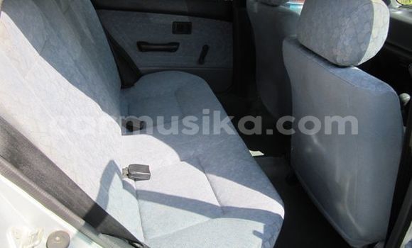 Acheter Occasion Voiture Toyota 4Runner Gris à Beitbridge, Matabeleland South Acheter Occasion Voiture Toyota 4Runner Gris à Beitbridge, Matabeleland South