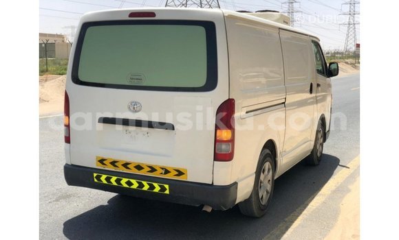 Buy Import Toyota Hiace White Car in Import - Dubai in Harare Buy Import Toyota Hiace White Car in Import - Dubai in Harare