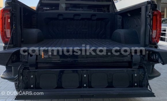 Buy Import GMC Sierra Black Car in Import - Dubai in Harare Buy Import GMC Sierra Black Car in Import - Dubai in Harare
