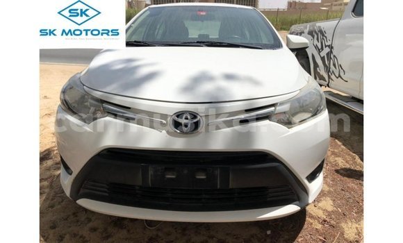 Buy Import Toyota Yaris White Car in Import - Dubai in Harare