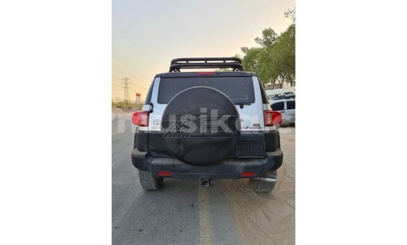 Tenga Imported Toyota FJ Cruiser Zvimwe Mota in Import - Dubai in Harare Tenga Imported Toyota FJ Cruiser Zvimwe Mota in Import - Dubai in Harare