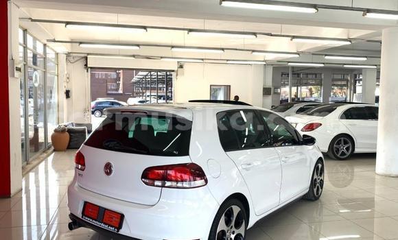 Buy Used Volkswagen Golf GTI White Car in Beitbridge in Matabeleland South Buy Used Volkswagen Golf GTI White Car in Beitbridge in Matabeleland South