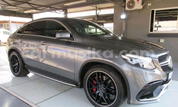 Buy Used Mercedes‒Benz GLE Silver Car in Beitbridge in Matabeleland South