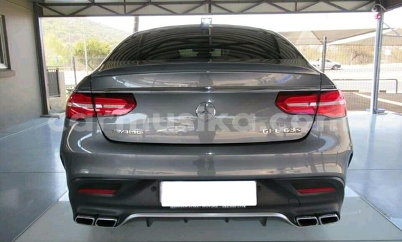 Tenga Tsaru Mercedes‒Benz GLE Sirivha Mota in Beitbridge in Matabeleland South Tenga Tsaru Mercedes‒Benz GLE Sirivha Mota in Beitbridge in Matabeleland South