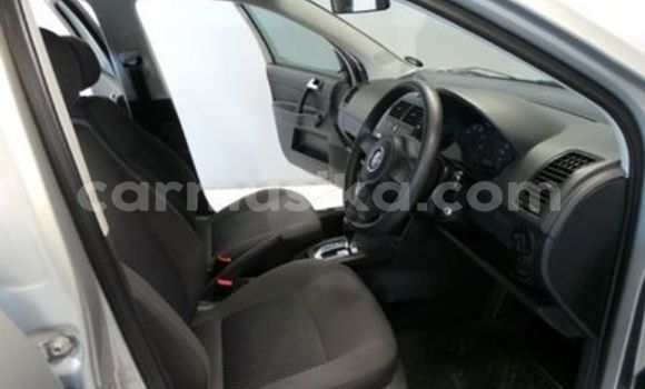 Nunua Ilio tumika Volkswagen Polo Fedha Gari ndani ya Beitbridge nchini Matabeleland Kusini Nunua Ilio tumika Volkswagen Polo Fedha Gari ndani ya Beitbridge nchini Matabeleland Kusini