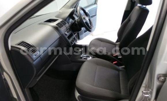 Nunua Ilio tumika Volkswagen Polo Fedha Gari ndani ya Beitbridge nchini Matabeleland Kusini Nunua Ilio tumika Volkswagen Polo Fedha Gari ndani ya Beitbridge nchini Matabeleland Kusini