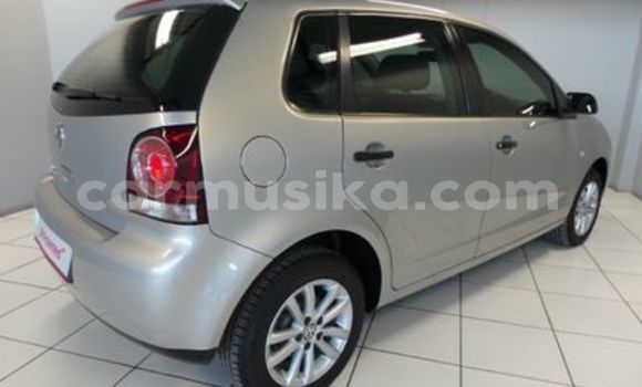Nunua Ilio tumika Volkswagen Polo Fedha Gari ndani ya Beitbridge nchini Matabeleland Kusini Nunua Ilio tumika Volkswagen Polo Fedha Gari ndani ya Beitbridge nchini Matabeleland Kusini