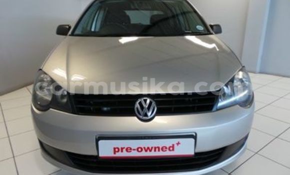 Nunua Ilio tumika Volkswagen Polo Fedha Gari ndani ya Beitbridge nchini Matabeleland Kusini Nunua Ilio tumika Volkswagen Polo Fedha Gari ndani ya Beitbridge nchini Matabeleland Kusini