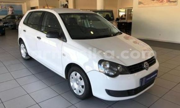 Nunua Ilio tumika Volkswagen Polo Nyeupe Gari ndani ya Beitbridge nchini Matabeleland Kusini Nunua Ilio tumika Volkswagen Polo Nyeupe Gari ndani ya Beitbridge nchini Matabeleland Kusini