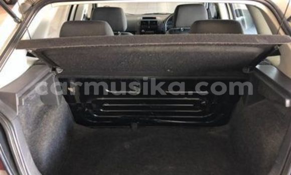 Nunua Ilio tumika Volkswagen Polo Nyeupe Gari ndani ya Beitbridge nchini Matabeleland Kusini Nunua Ilio tumika Volkswagen Polo Nyeupe Gari ndani ya Beitbridge nchini Matabeleland Kusini