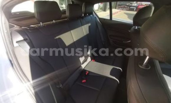 Buy Used BMW 1er White Car in Beitbridge in Matabeleland South Buy Used BMW 1er White Car in Beitbridge in Matabeleland South