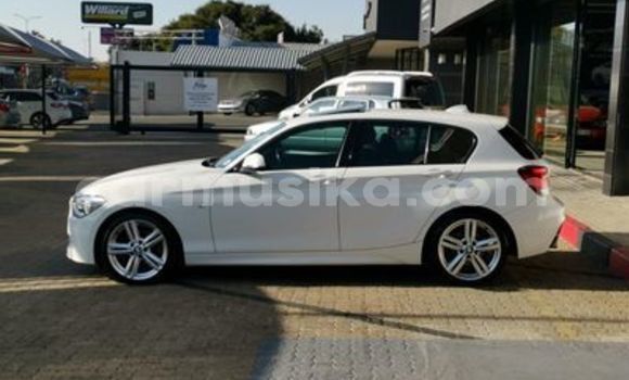 Buy Used BMW 1er White Car in Beitbridge in Matabeleland South Buy Used BMW 1er White Car in Beitbridge in Matabeleland South