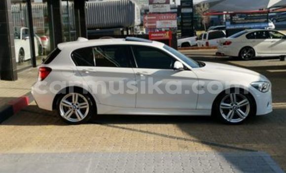 Buy Used BMW 1er White Car in Beitbridge in Matabeleland South Buy Used BMW 1er White Car in Beitbridge in Matabeleland South