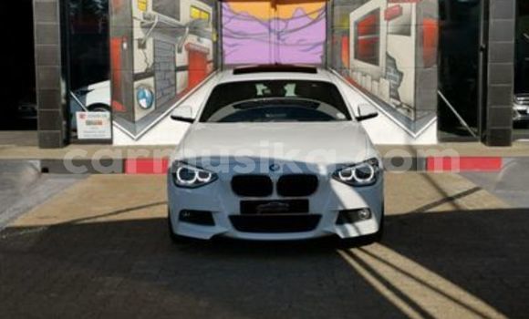 Buy Used BMW 1er White Car in Beitbridge in Matabeleland South Buy Used BMW 1er White Car in Beitbridge in Matabeleland South