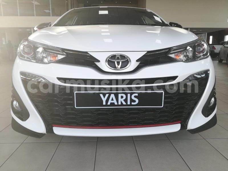 Big with watermark toyota yaris matabeleland south beitbridge 16885