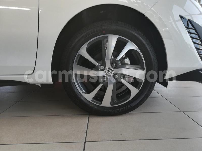 Big with watermark toyota yaris matabeleland south beitbridge 16885