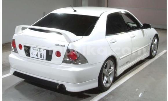 Buy Used Toyota Altezza White Car in Beitbridge in Matabeleland South Buy Used Toyota Altezza White Car in Beitbridge in Matabeleland South