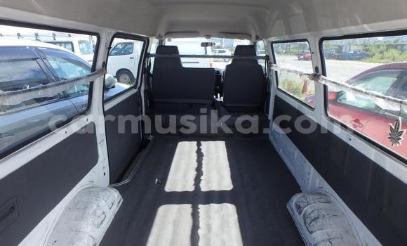 Tenga Tsaru Mazda Bongo Chena Mota in Beitbridge in Matabeleland South Tenga Tsaru Mazda Bongo Chena Mota in Beitbridge in Matabeleland South