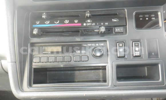 Acheter Occasion Voiture Toyota Hiace Autre à Beitbridge, Matabeleland South Acheter Occasion Voiture Toyota Hiace Autre à Beitbridge, Matabeleland South