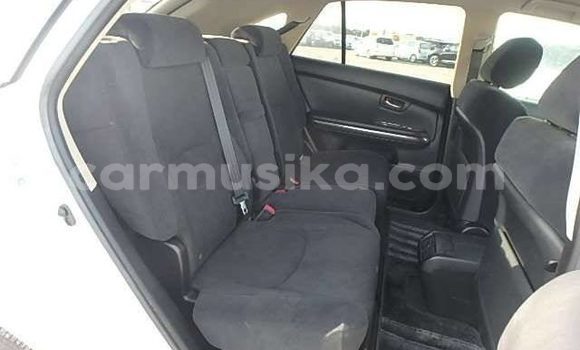 Acheter Occasion Voiture Toyota Harrier Autre à Beitbridge, Matabeleland South Acheter Occasion Voiture Toyota Harrier Autre à Beitbridge, Matabeleland South