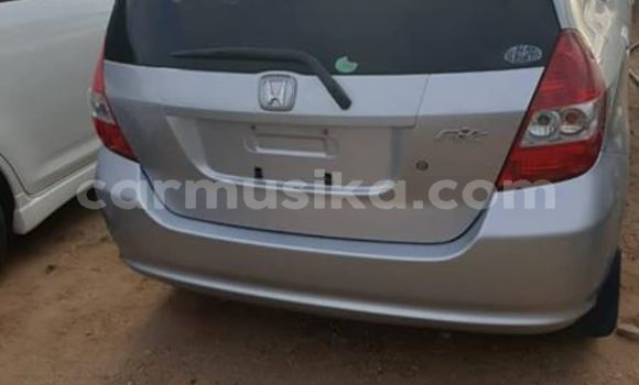 Acheter Occasion Voiture Honda Fit Gris à Harare, Harare Acheter Occasion Voiture Honda Fit Gris à Harare, Harare