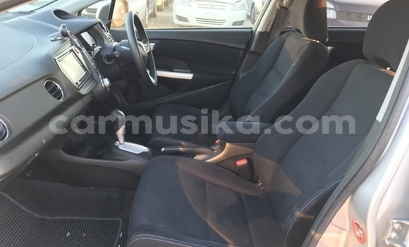 Acheter Occasion Voiture Honda Insight Gris à Beitbridge, Matabeleland South Acheter Occasion Voiture Honda Insight Gris à Beitbridge, Matabeleland South