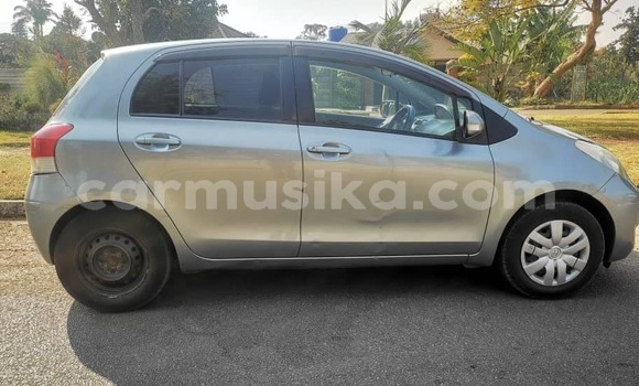 Acheter Occasion Voiture Toyota Vitz Gris à Harare, Harare