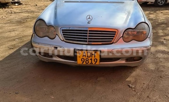 Acheter Occasion Voiture Mercedes‒Benz C–Class Gris à Harare, Harare
