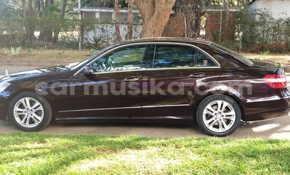 Tenga Tsaru Mercedes‒Benz E–Class Nhema Mota in Harare in Harare Tenga Tsaru Mercedes‒Benz E–Class Nhema Mota in Harare in Harare